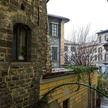 Sole&luna Comolake * קומו