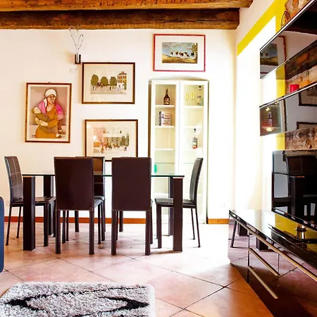 דירה Sole&luna Comolake