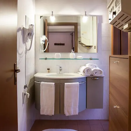 Sole&luna Comolake * קומו